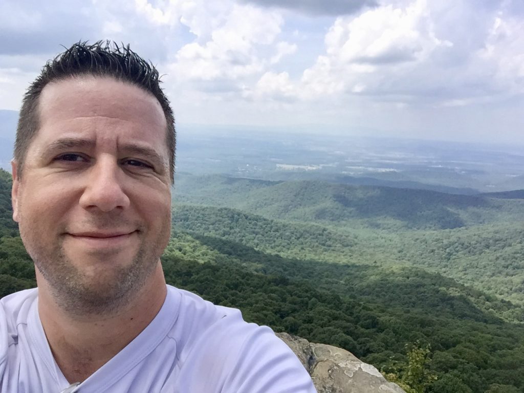 The view from the Blue Ridge Parkway's Humpback Rock